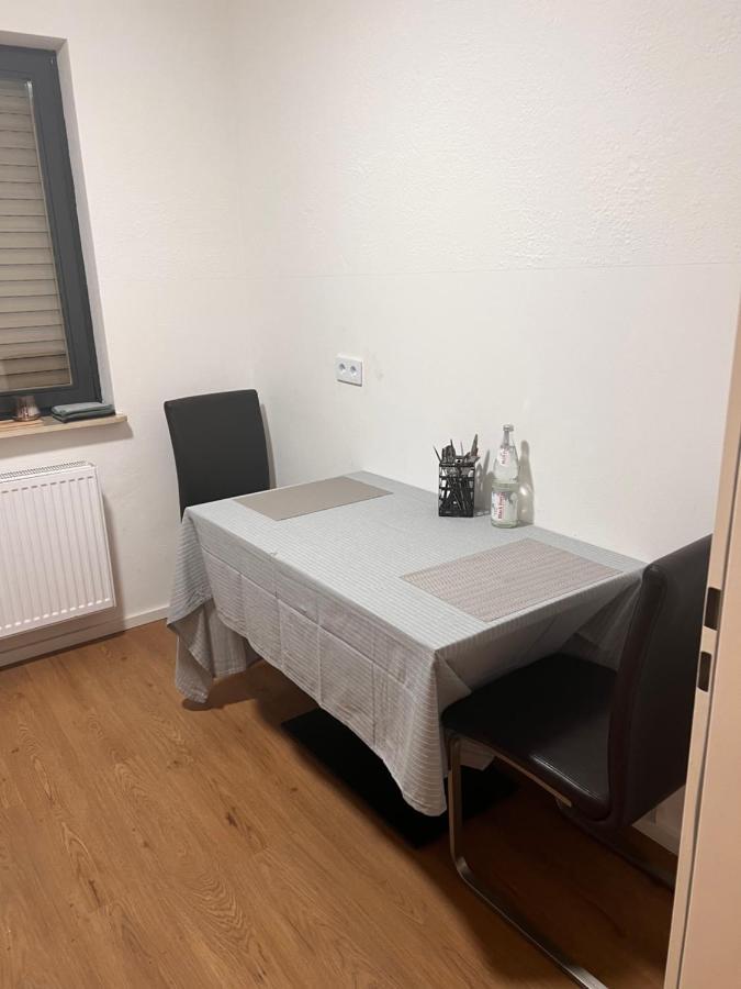 Ferienwohnung In Top Lage Von Aalen Extérieur photo